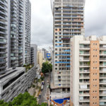 Apartamento à venda com 3 quartos, sendo 1 suíte,  em Jardim das Acácias, São Paulo, SP