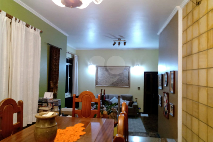 Casa à venda com 3 quartos, sendo 1 suíte, em Perus, São Paulo, SP