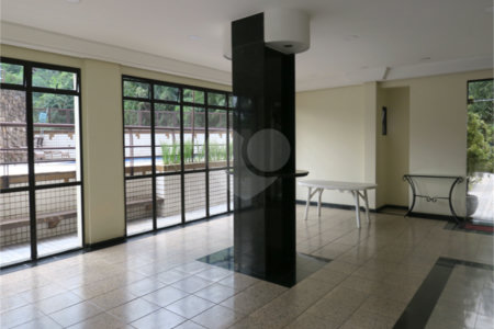 Apartamento à venda com 3 suítes em Vila Suzana, São Paulo, SP