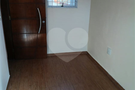 Casa à venda com 4 quartos, sendo 2 suítes,  em Vila Rei, Mogi das Cruzes, SP