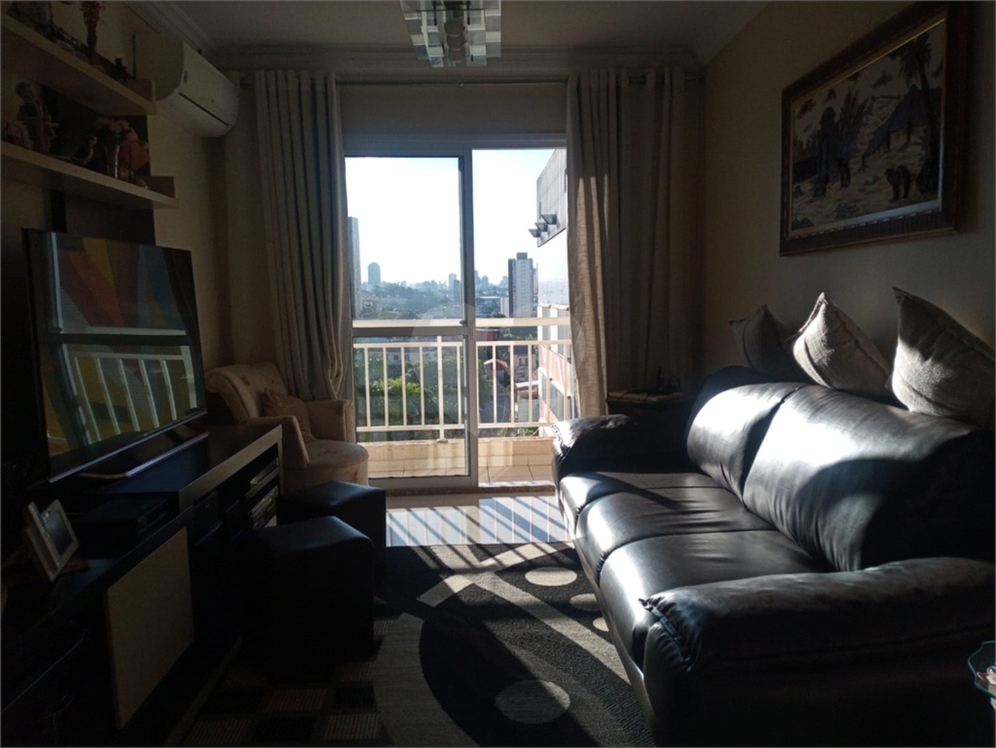 Apartamento à venda com 3 quartos, sendo 1 suíte,  em Saúde, São Paulo, SP
