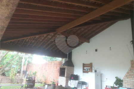 Chácara à venda com 3 quartos, sendo 1 suíte, em Colinas de Indaiatuba, Indaiatuba, SP