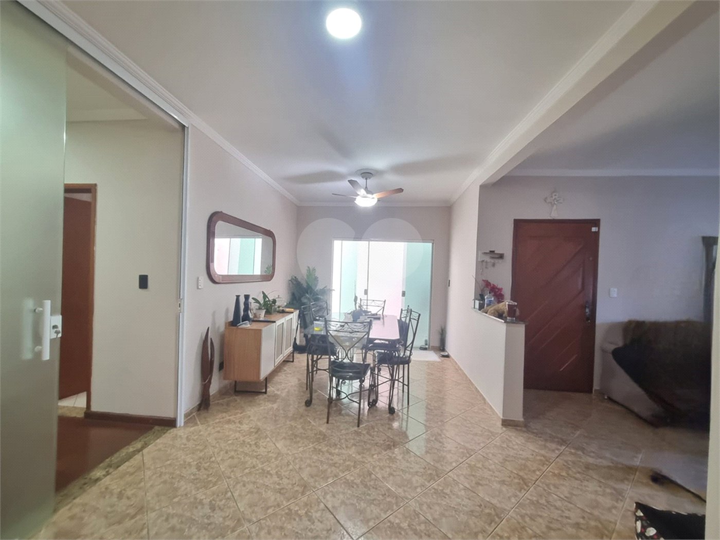 Casa à venda com 4 quartos, sendo 1 suíte, em Jardim São Carlos, Sorocaba, SP