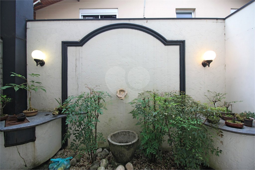 Sobrado à venda com 3 quartos, sendo 1 suíte, em Butantã, São Paulo, SP