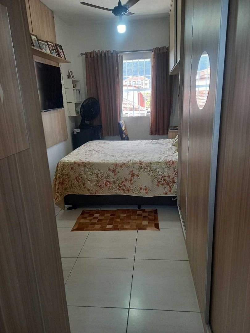 Casa com 3 dormitórios à venda, 110 m² por R$ 590.000,00 - Jardim Paraíso - São Vicente/SP