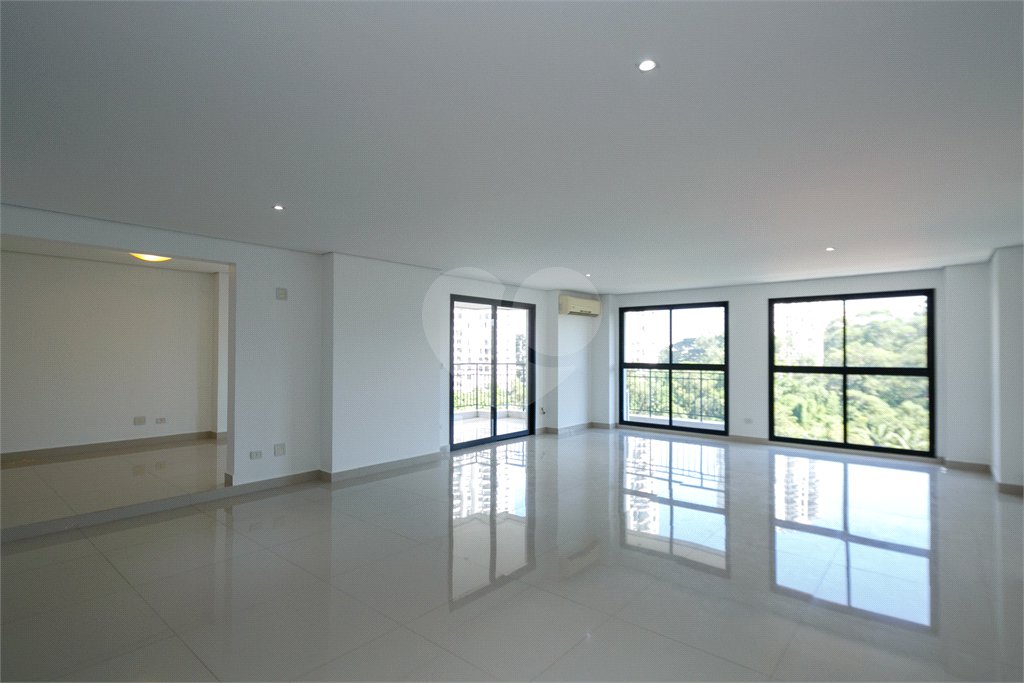Apartamento à venda ou para alugar com 4 suítes em Jardim Marajoara, São Paulo, SP