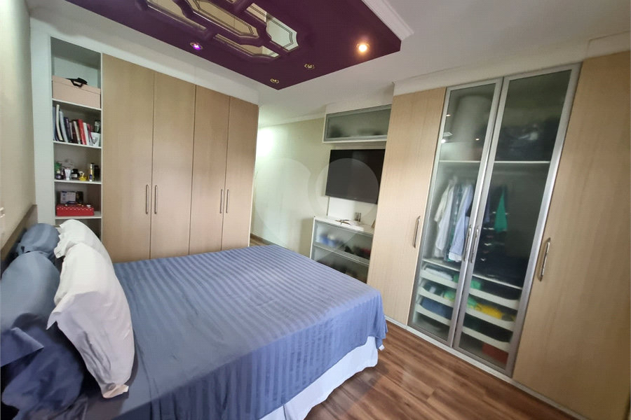 Sobrado à venda com 4 quartos, sendo 2 suítes, em Vila Barreto, São Paulo, SP