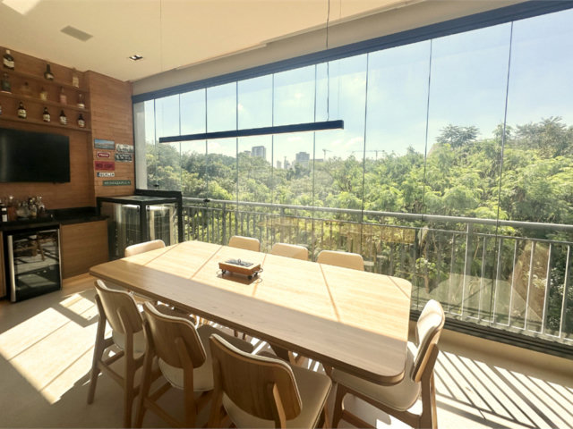 Apartamento à venda com 3 suítes em Santo Amaro, São Paulo, SP