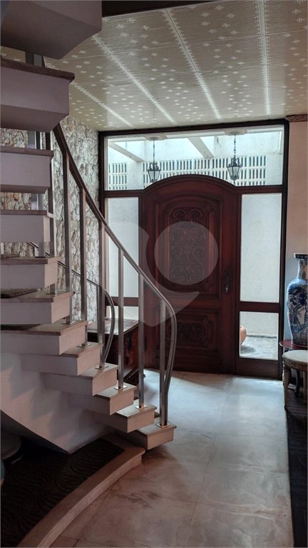 Casa à venda com 4 suítes em Vila Pirajussara, São Paulo, SP