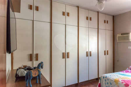 Apartamento à venda com 3 quartos, sendo 1 suíte, em Tijuca, Rio de Janeiro, RJ