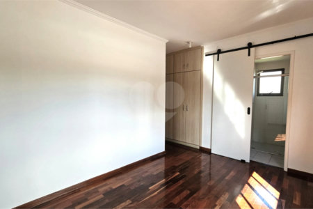 Apartamento para alugar com 3 quartos, sendo 1 suíte, em Alto da Boa Vista, São Paulo, SP