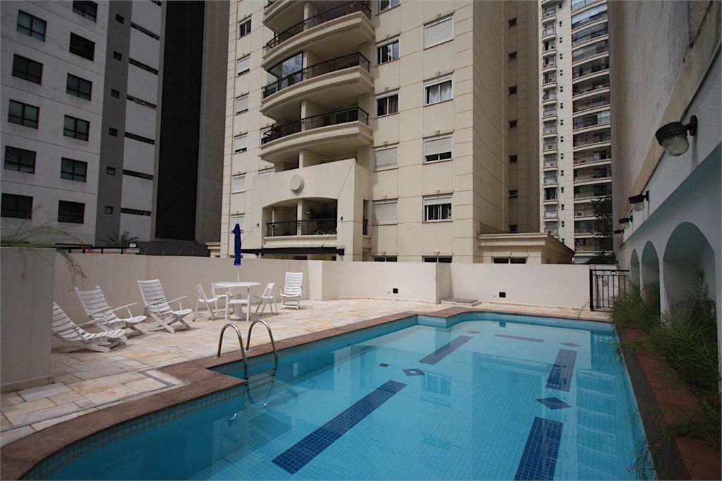 Apartamento à venda com 2 quartos, sendo 1 suíte, em Pinheiros, São Paulo, SP