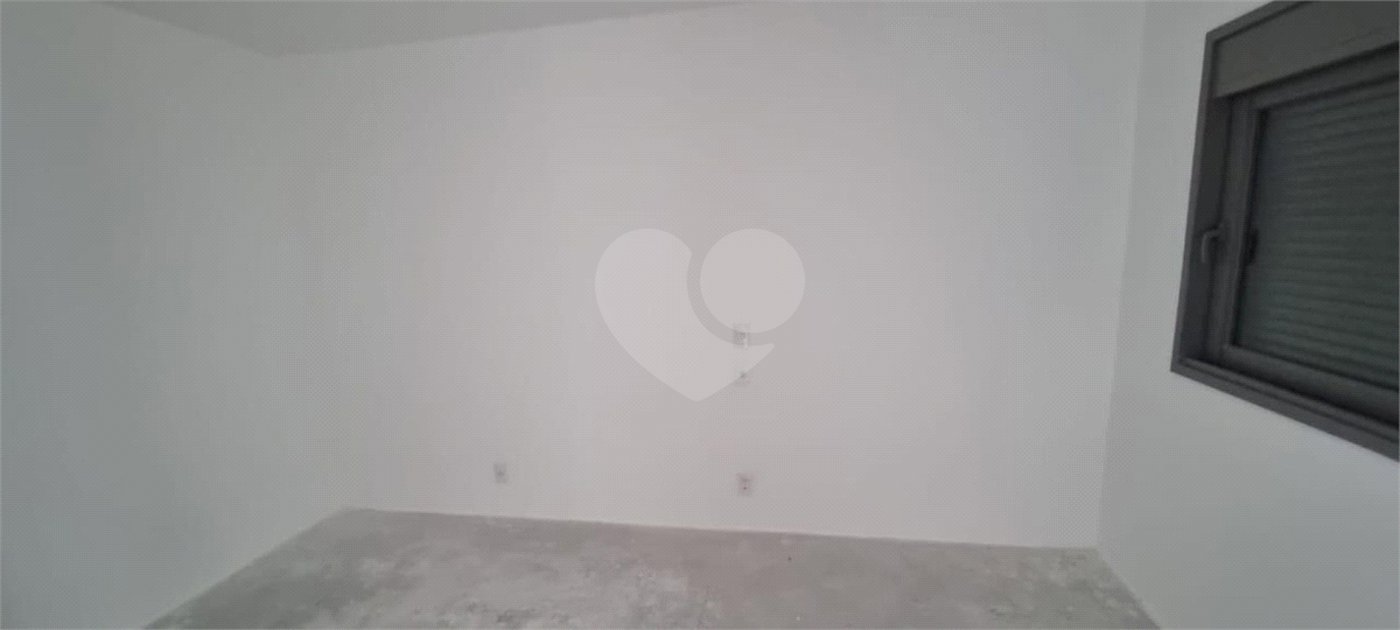 Apartamento à venda com 3 suítes em Moema, São Paulo, SP
