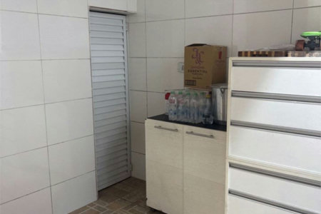 Casa Residencial à venda, Parque Bitaru, São Vicente - CA0356.