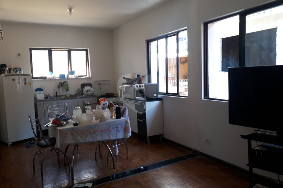Sobrado à venda com 4 quartos, sendo 2 suítes, em Santana, São Paulo, SP