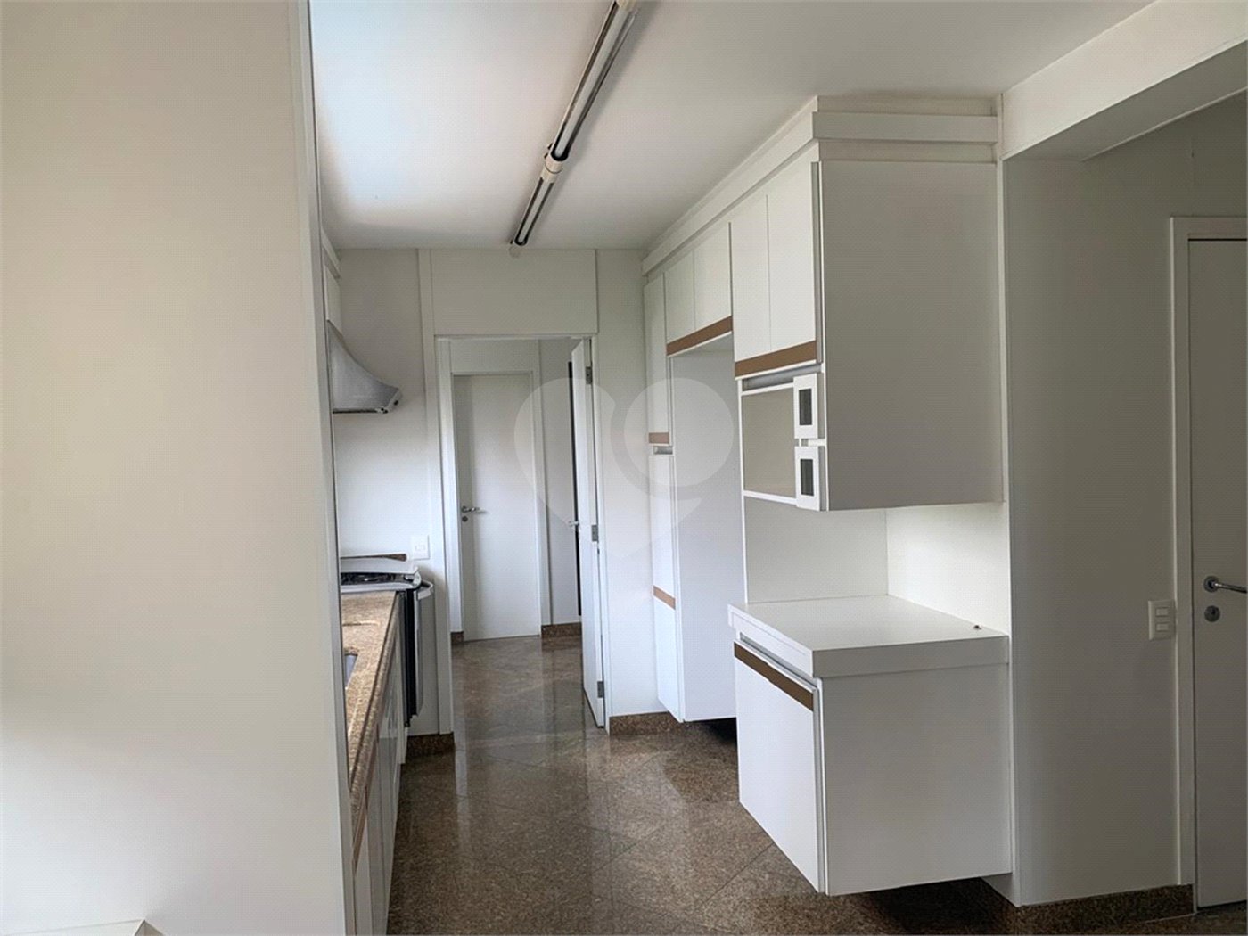 Cobertura à venda com 4 quartos, sendo 3 suítes, em Vila Mariana, São Paulo, SP