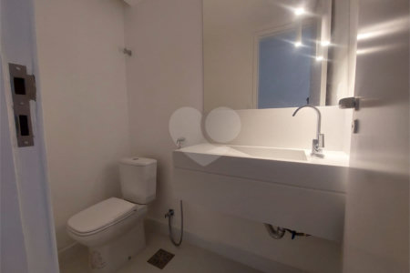 Apartamento à venda com 4 quartos, sendo 2 suítes,  em Recreio dos Bandeirantes, Rio de Janeiro, RJ