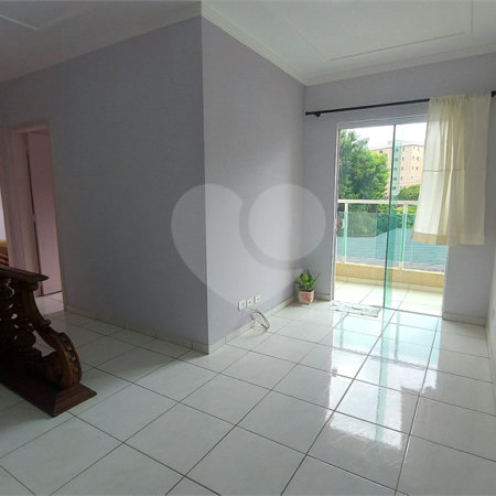 Apartamento à venda com 2 quartos em Jardim Simus, Sorocaba, SP