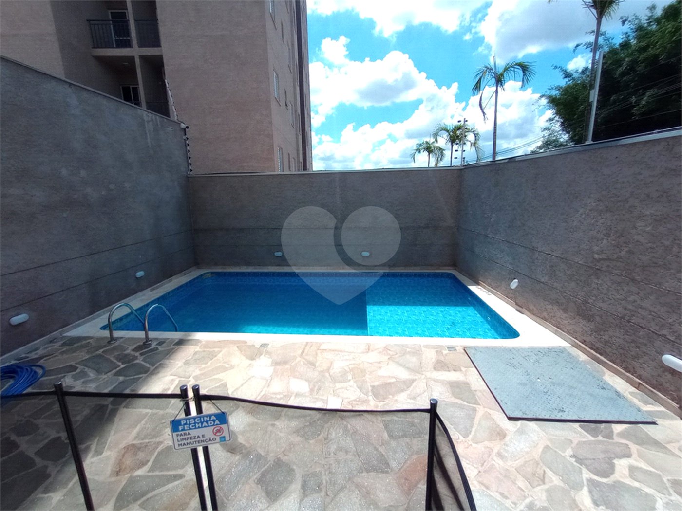 Apartamento à venda com 2 quartos em Vila Asem, Itapetininga, SP