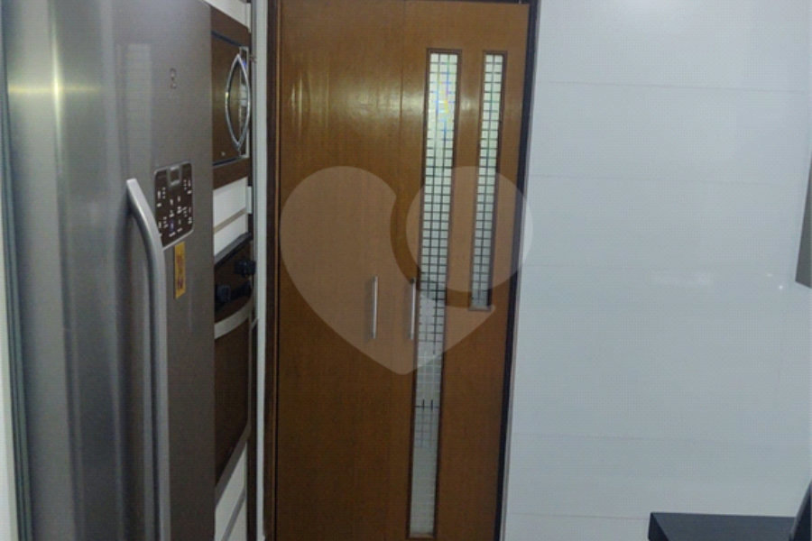 Sobrado à venda com 3 quartos, sendo 1 suíte, em Vila Guilherme, São Paulo, SP