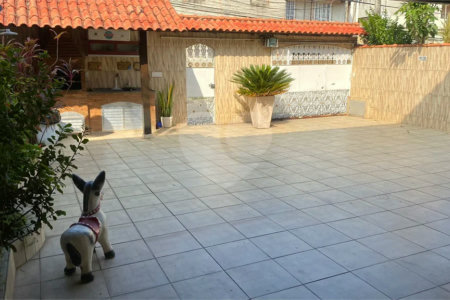 Casa à venda com 2 suítes em Campo Grande, Rio de Janeiro, RJ