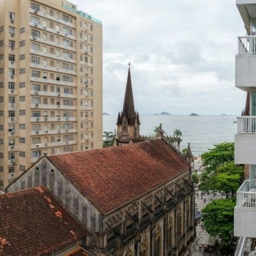 Apartamento com 2 dormitórios à venda, 70 m² por R$ 690.000,00 - Embaré - Santos/SP