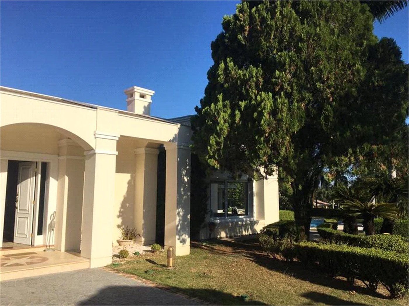 Casa à venda com 5 suítes no condomínio São Paulo, São Paulo - SP