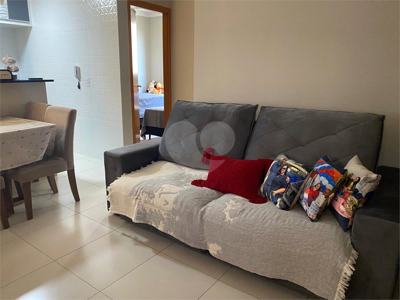 Apartamento à venda com 2 quartos em Olaria, Salto, SP