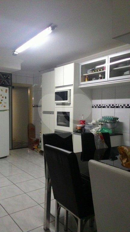 Sobrado à venda com 4 quartos, sendo 1 suíte, em Vila Medeiros, São Paulo, SP