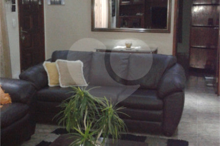 Casa à venda com 3 quartos, sendo 1 suíte, em Vila Mazzei, São Paulo, SP