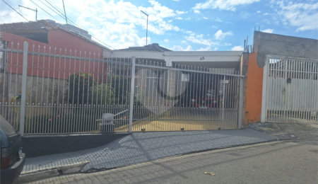 Casa à venda com 4 quartos, sendo 1 suíte,  em Sapopemba, São Paulo, SP