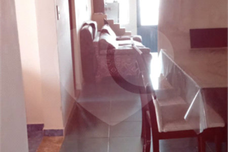Casa à venda com 3 suítes em Vila Brasilina, São Paulo, SP
