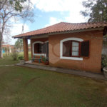 Chácara à venda com 6 quartos, sendo 1 suíte,  em Cercadinho, Alambari, SP
