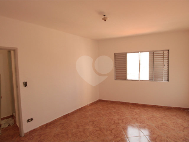 Sobrado à venda com 4 quartos, sendo 1 suíte,  em Vila Isolina Mazzei, São Paulo, SP