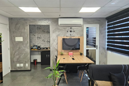 Sala à venda em Rudge Ramos, São Bernardo do Campo, SP