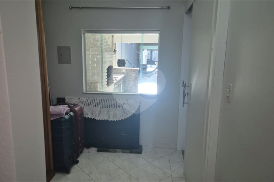 Sobrado à venda com 3 quartos, sendo 1 suíte, em Tremembé, São Paulo, SP