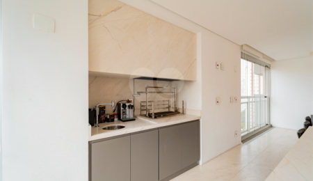 Apartamento à venda com 3 suítes em Campo Belo, São Paulo, SP