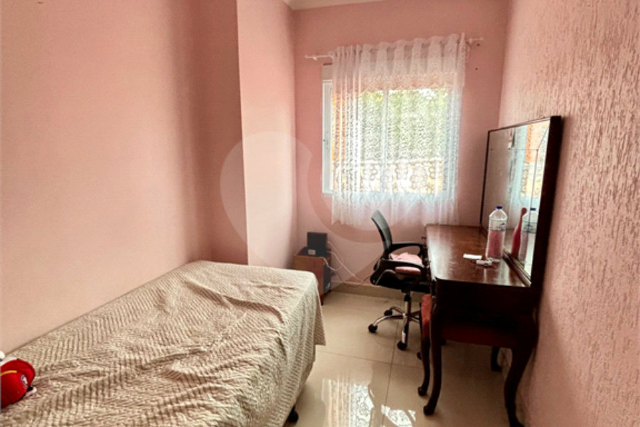 Casa à venda com 4 quartos, sendo 3 suítes, no condomínio Tremembé, São Paulo - SP