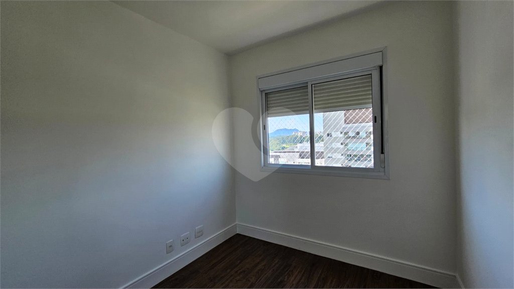 Apartamento à venda ou para alugar com 3 quartos, sendo 2 suítes, em Vila Anastácio, São Paulo, SP
