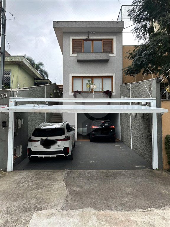 Casa à venda com 3 suítes em Saúde, São Paulo, SP