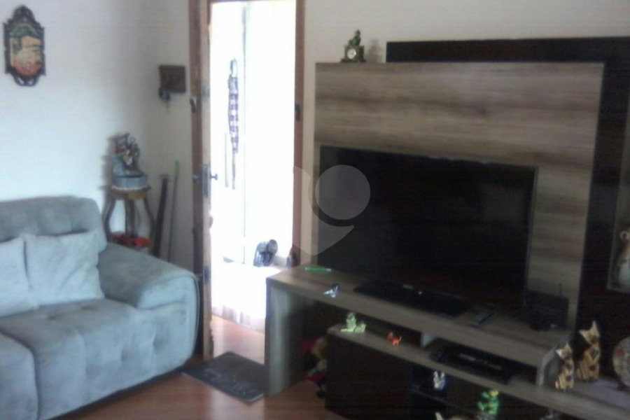 Sobrado à venda com 2 quartos em Horto, São Paulo, SP