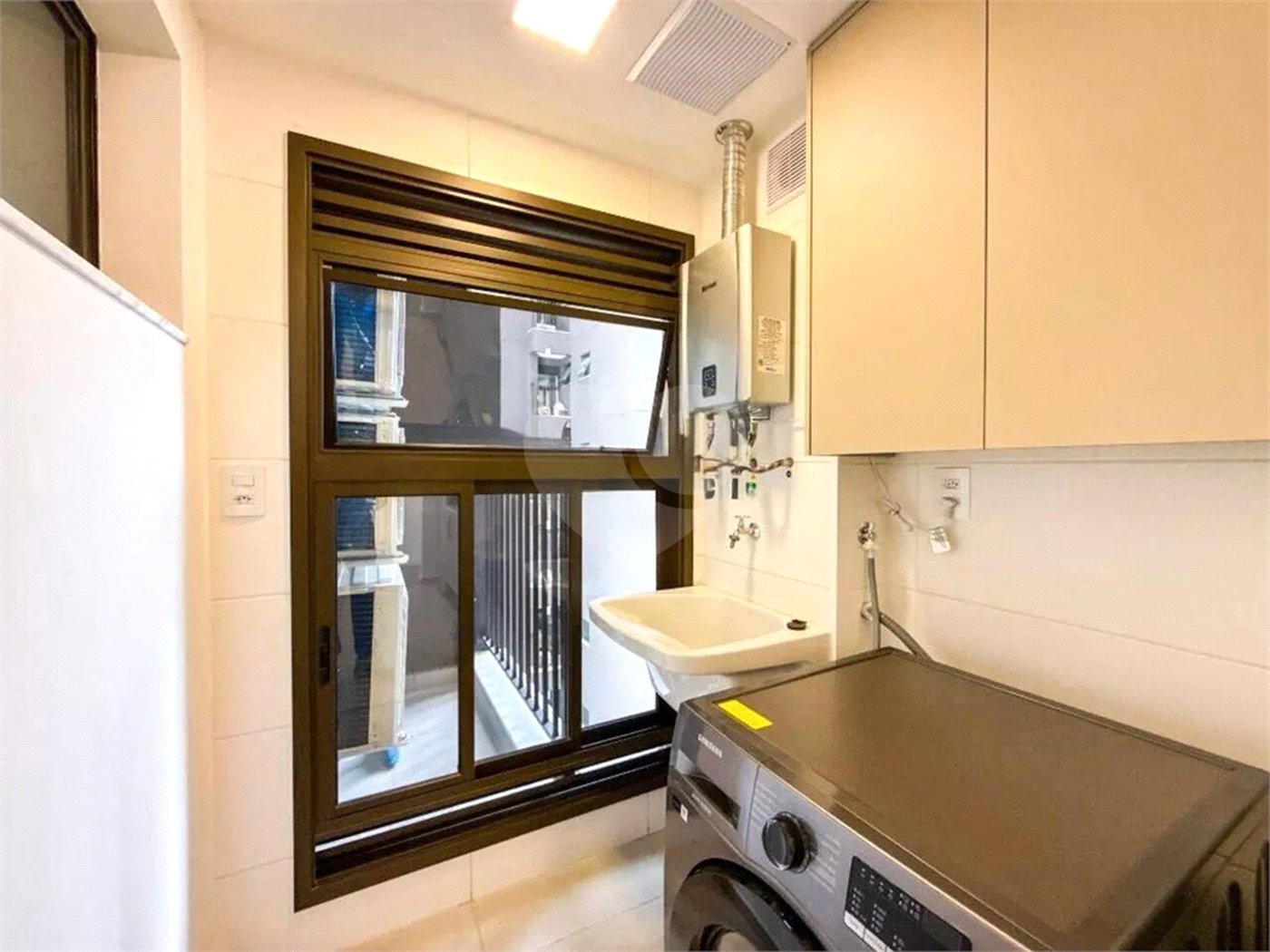 Apartamento à venda com 2 quartos, sendo 1 suíte,  em Jardim Piratininga, Sorocaba, SP