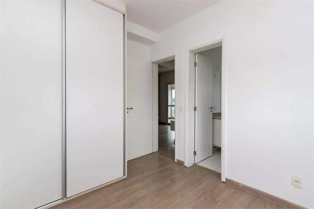 Apartamento à venda com 2 suítes em Vila Cordeiro, São Paulo, SP