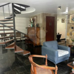 Casa à venda com 4 quartos, sendo 3 suítes, no condomínio Vitoria Regia, São Paulo - SP