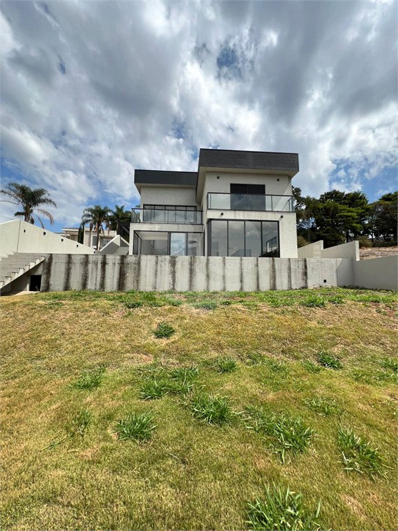 Casa à venda com 3 suítes no condomínio Spazio Design, Bragança Paulista - SP