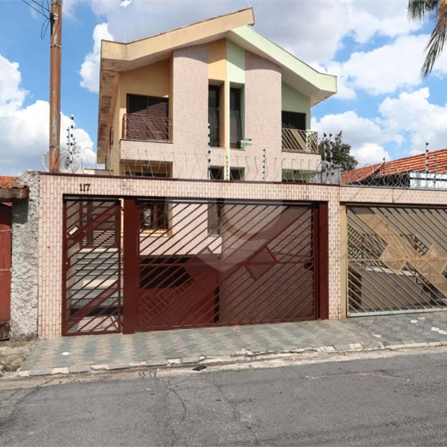 Casa Térrea à venda com 3 quartos, sendo 1 suíte, em Vila Alpina, São Paulo, SP