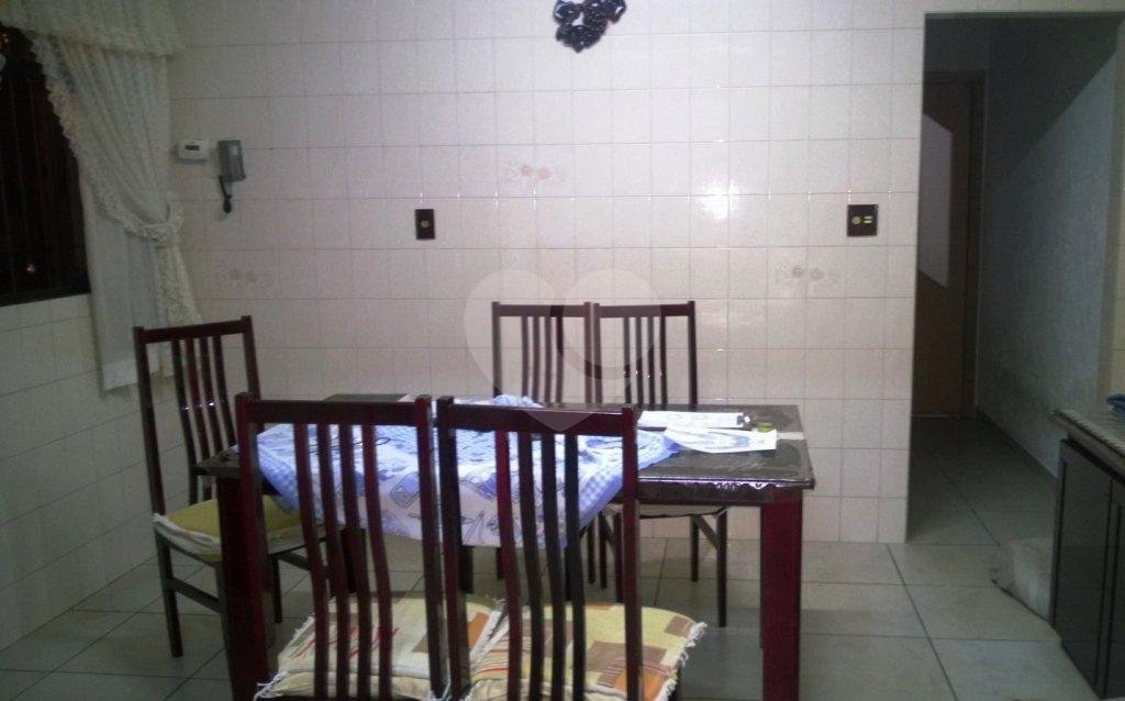 Sobrado à venda com 3 quartos em Tremembé, São Paulo, SP