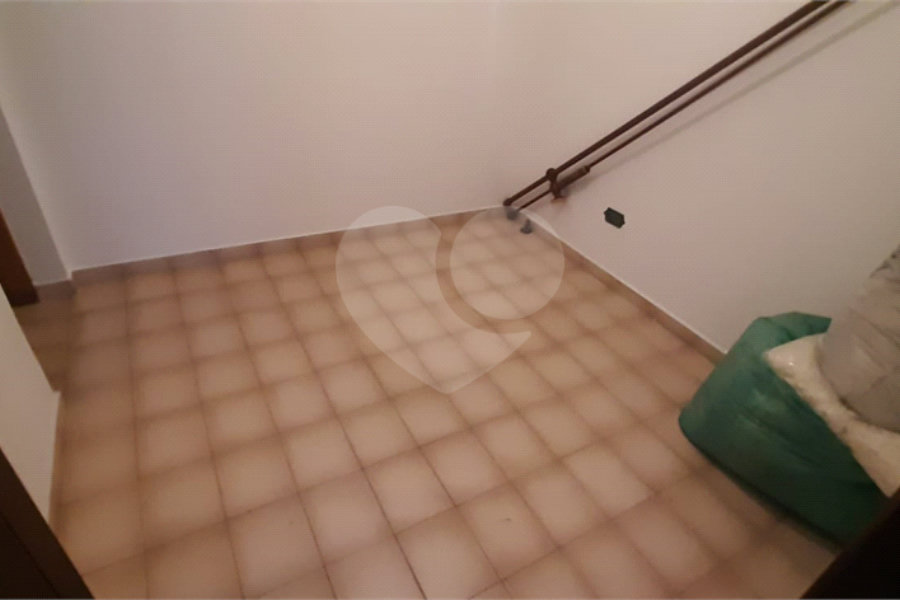 Sobrado à venda com 4 quartos, sendo 2 suítes, em Jardim França, São Paulo, SP