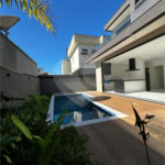 Casa à venda com 4 suítes no condomínio Residencial Mosaico da Serra, Mogi das Cruzes - SP