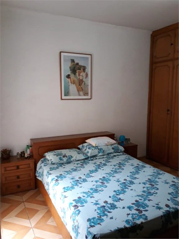 Casa à venda com 2 quartos, sendo 1 suíte, em Vila Anastácio, São Paulo, SP